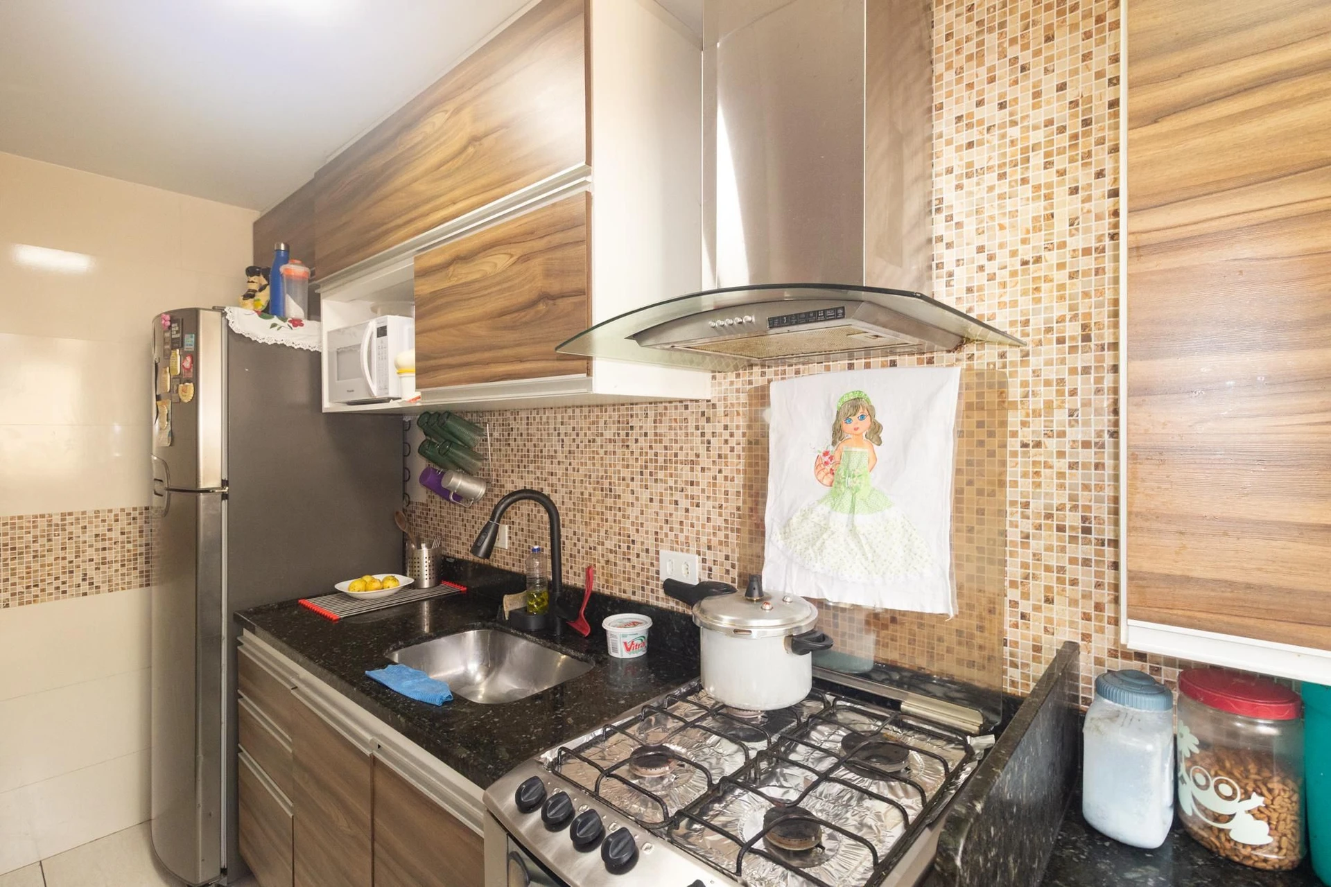 Furnished 2-bedroom apartment with 1 bathroom and parking — photo 27