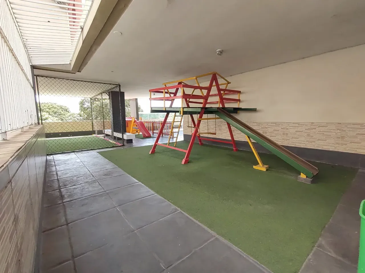 2-bedroom 47 m² apartment with 1 parking space — photo 23