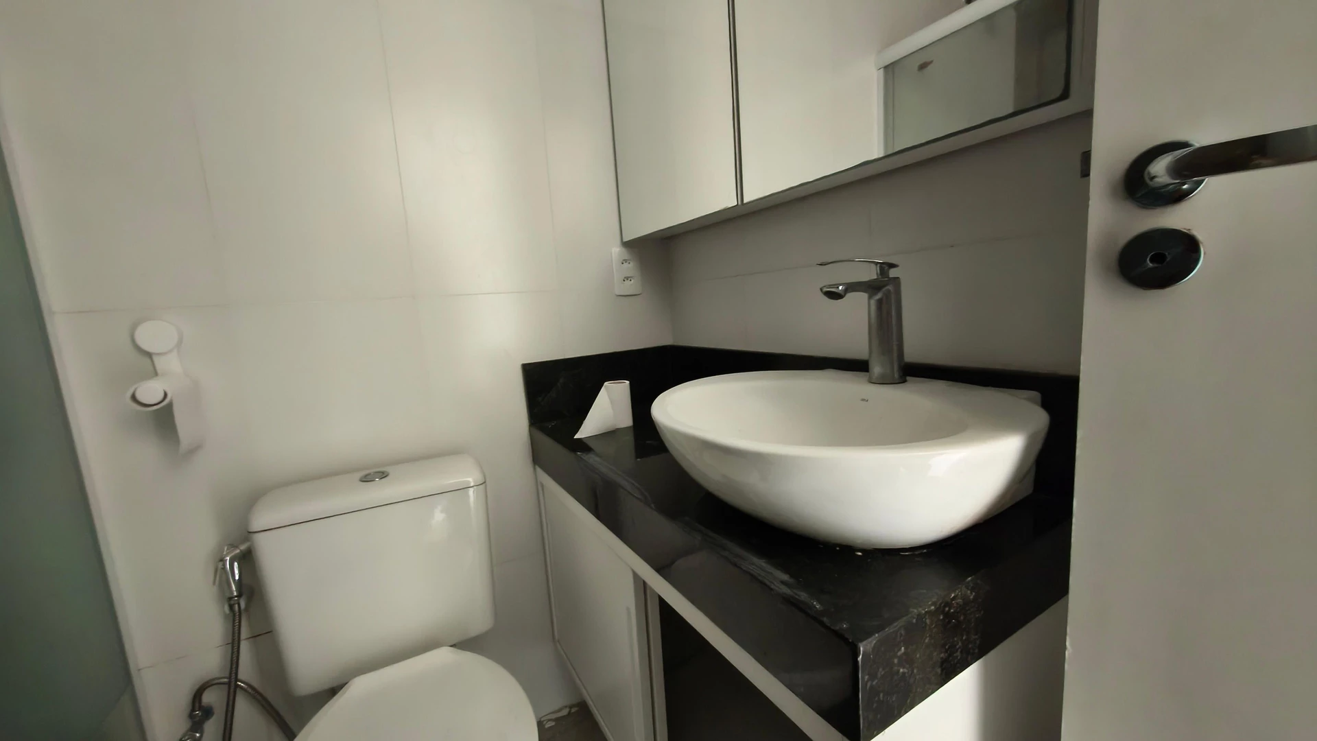 3-bedroom apartment, all with their own bathrooms, 311 m² — photo 46