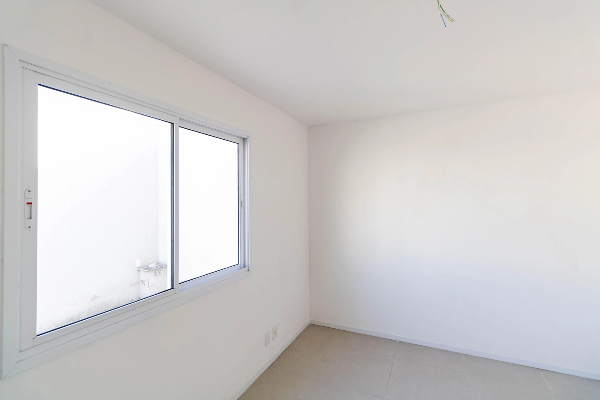Apartamento mobiliado com 3 quartos e varanda envidraçada — photo 45