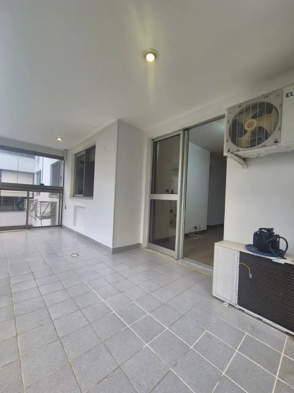 Apartamento sem mobília com 2 quartos e vaga — photo 10