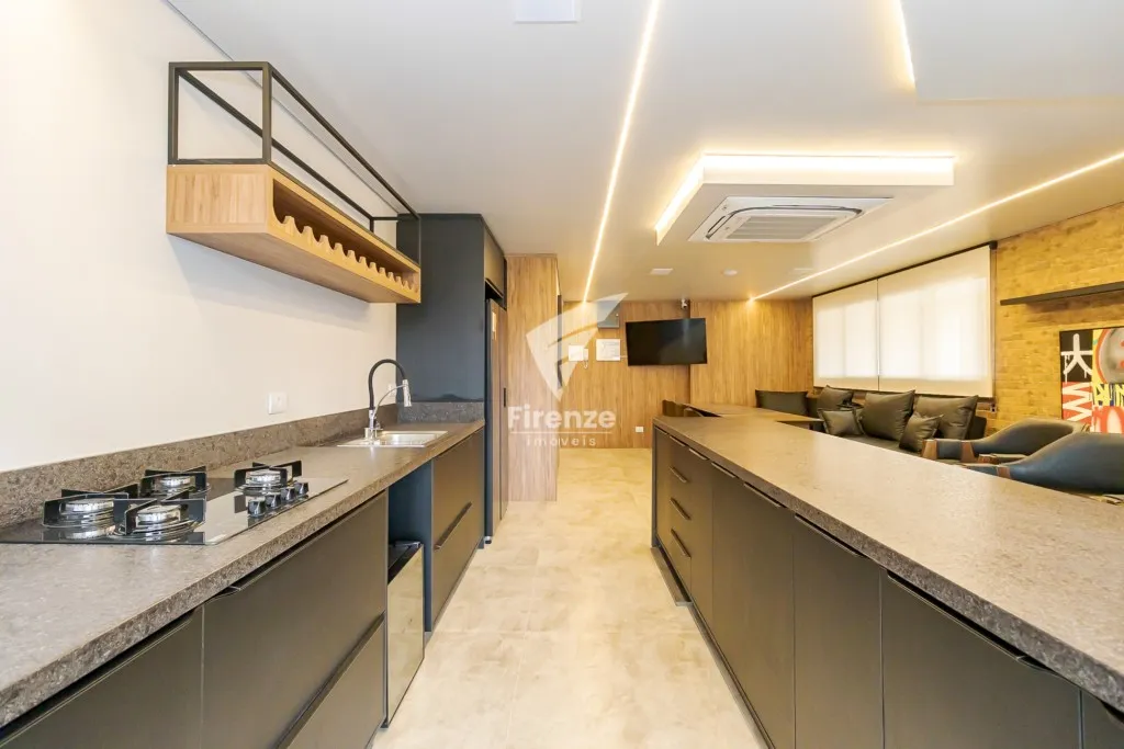 Apartamento mobiliado com cozinha integrada e varanda fechada — photo 38