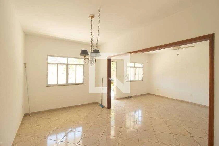 House with 548 m² and 5 bedrooms, with shared pool — photo 6