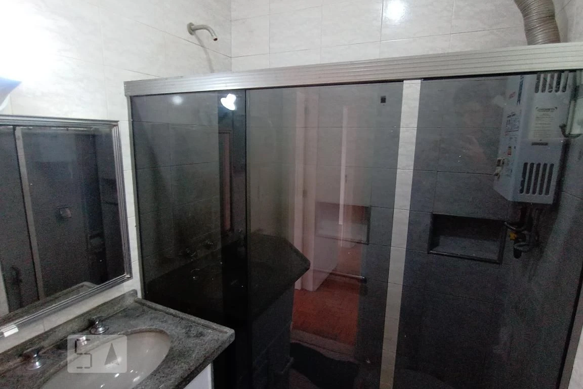 Wood or laminate floors in a 2-bedroom apartment, 55 m² — photo 23