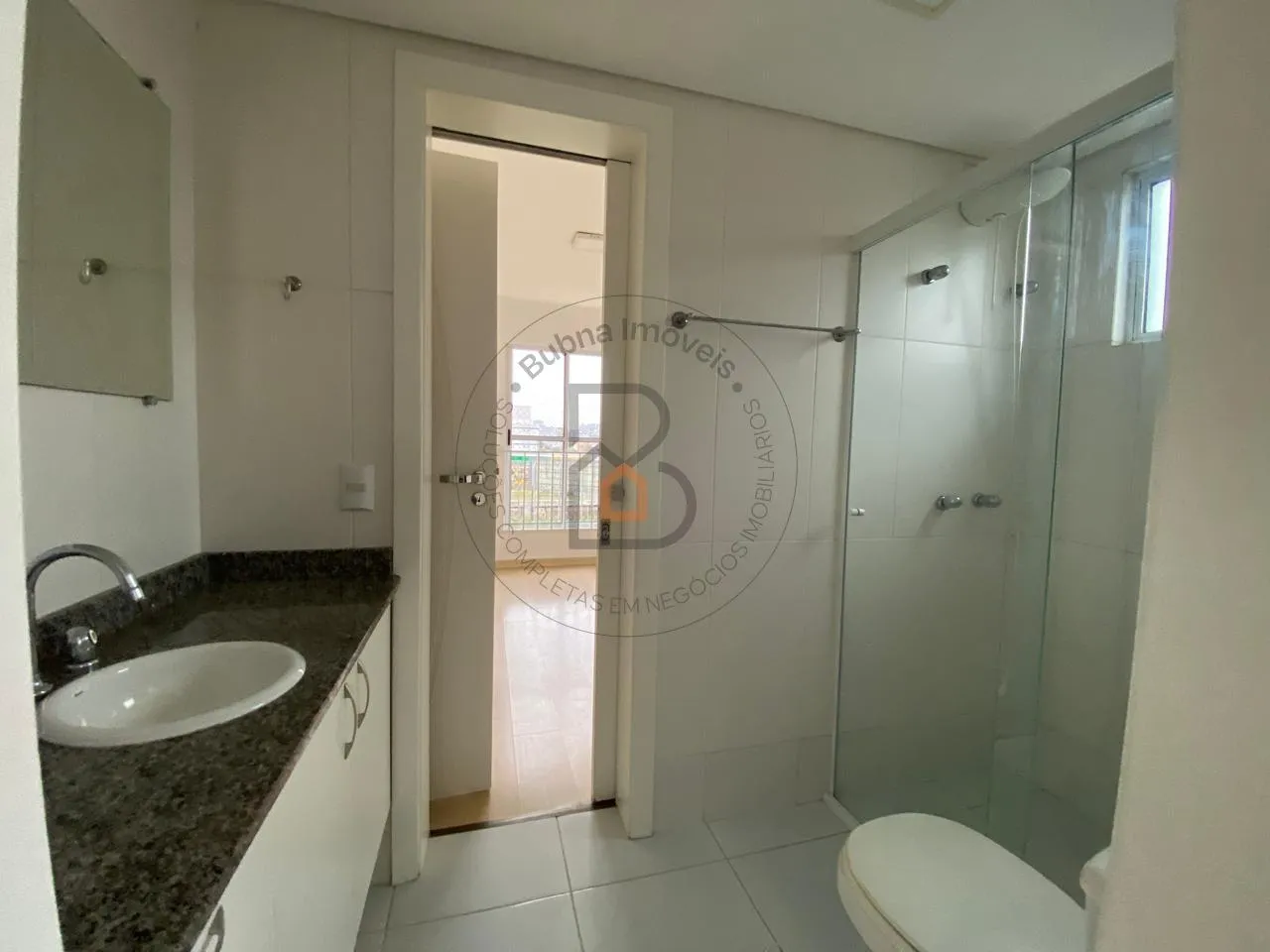 2-bedroom apartment with ensuite and 1 parking space — photo 6