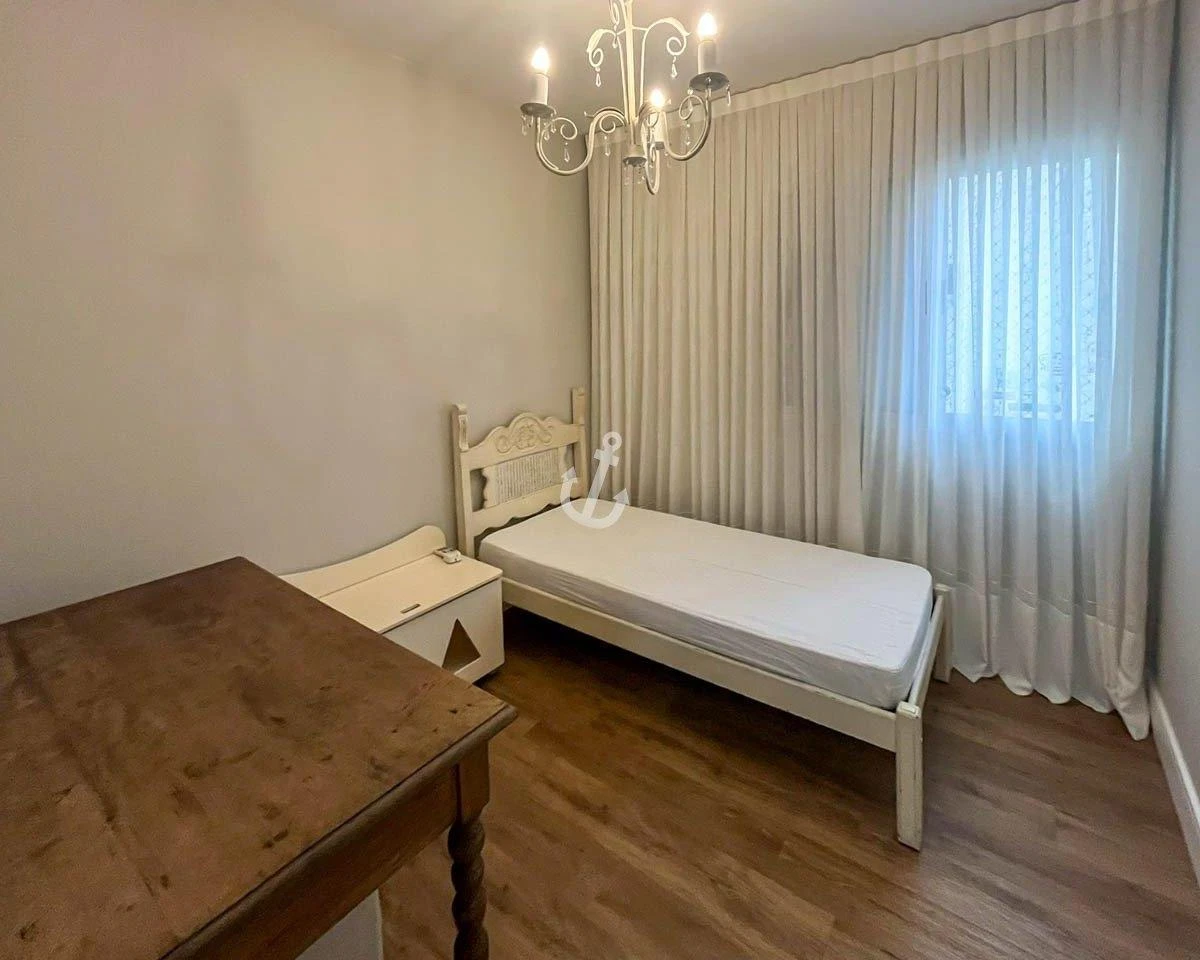 Furnished apartment, 99 m², with a washing machine — photo 16
