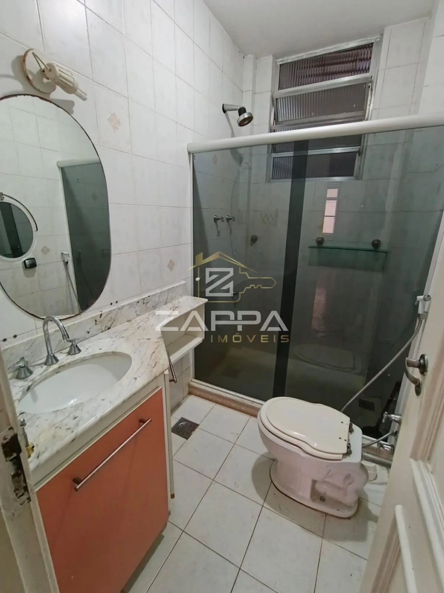 3-bedroom apartment with a bathtub in Rio de Janeiro — photo 17