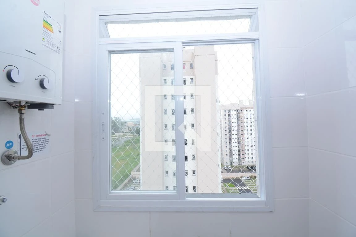 2-bedroom apartment in a building with a gym — photo 7
