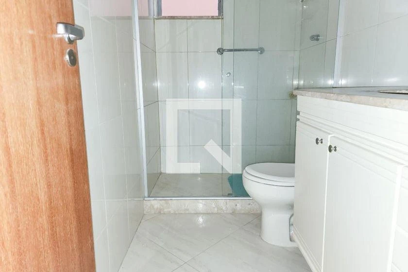Furnished 2-bedroom apartment with 84 m² — photo 15