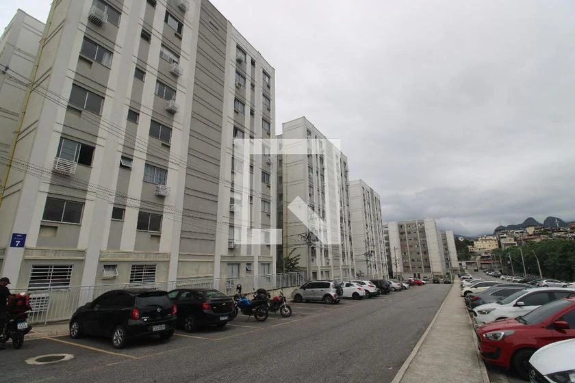 Apartamento de 2 quartos em condomínio com piscina — photo 30