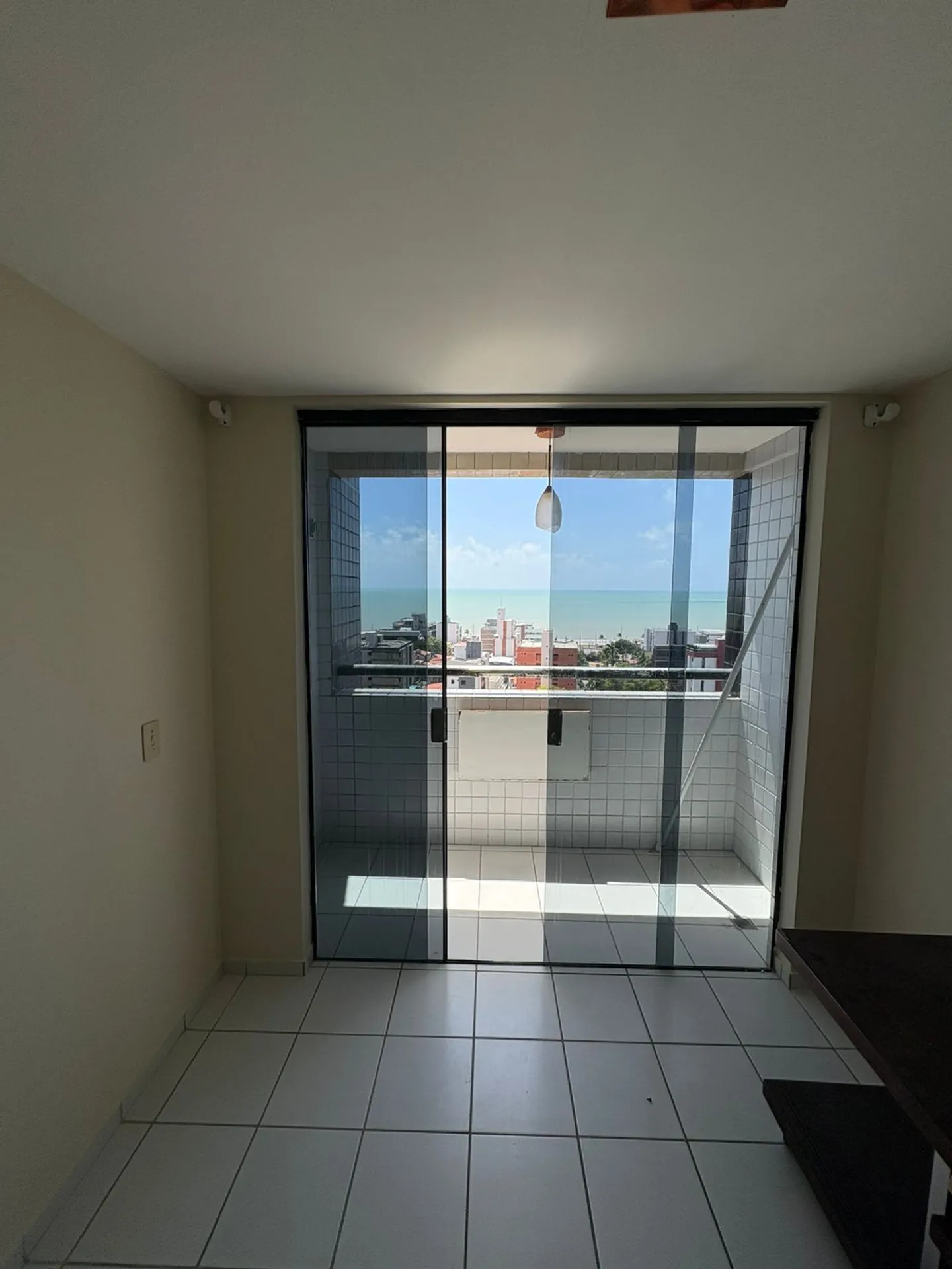 3-bedroom apartment with a private BBQ in João Pessoa — photo 16