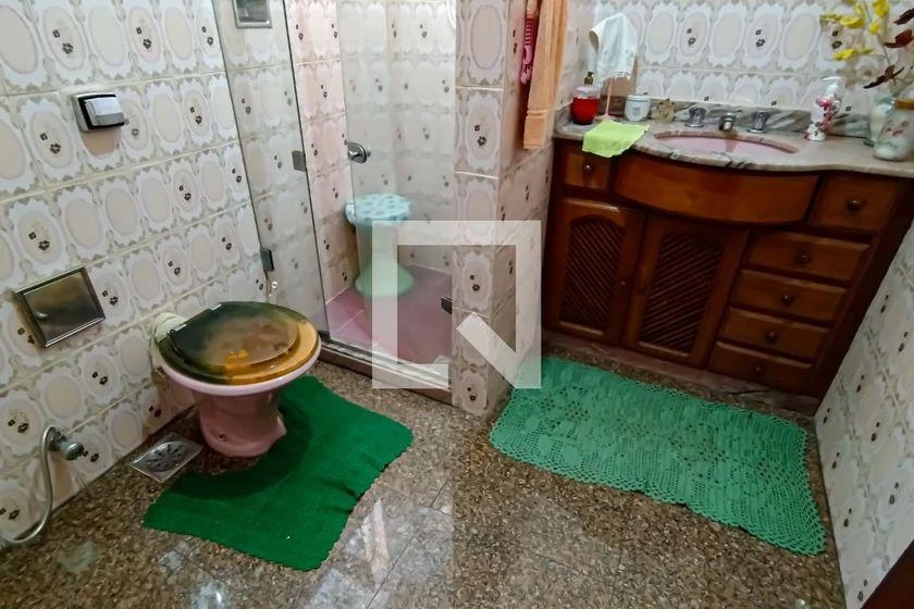 Rental house with 4 bedrooms and 600 m² — photo 27