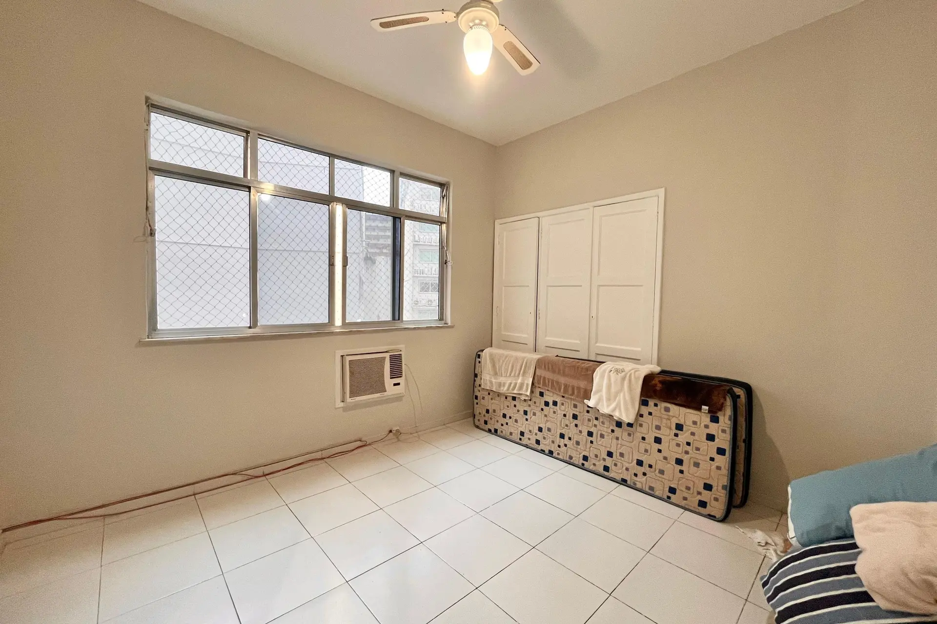 Furnished apartment with 2 bedrooms and 1 bathroom — photo 19