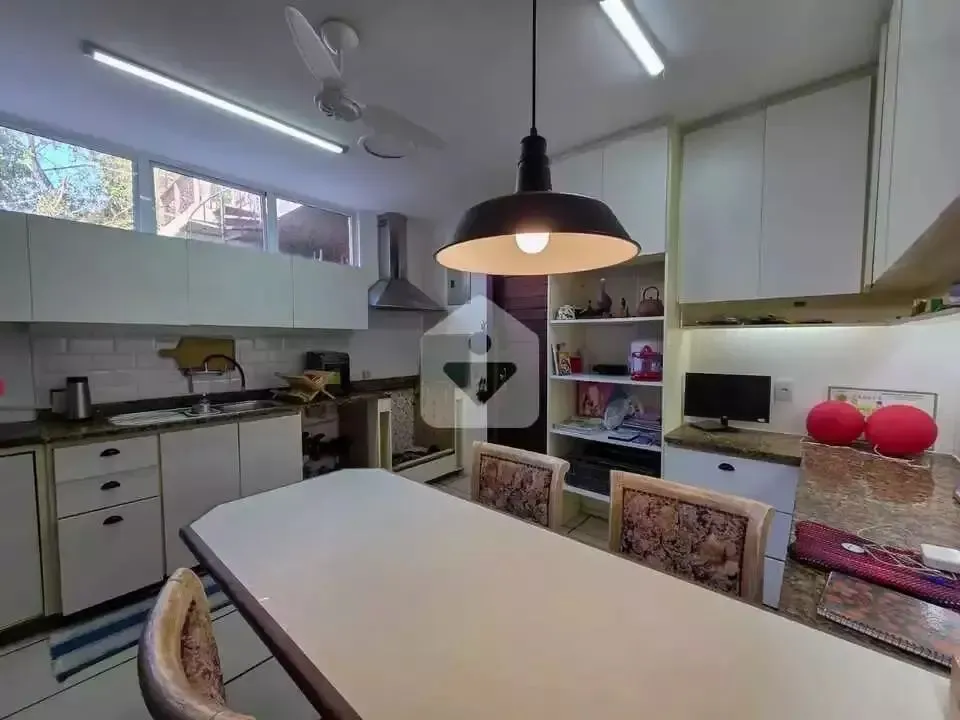 Furnished house with 5 bedrooms and 171 m² plus a BBQ balcony — photo 2