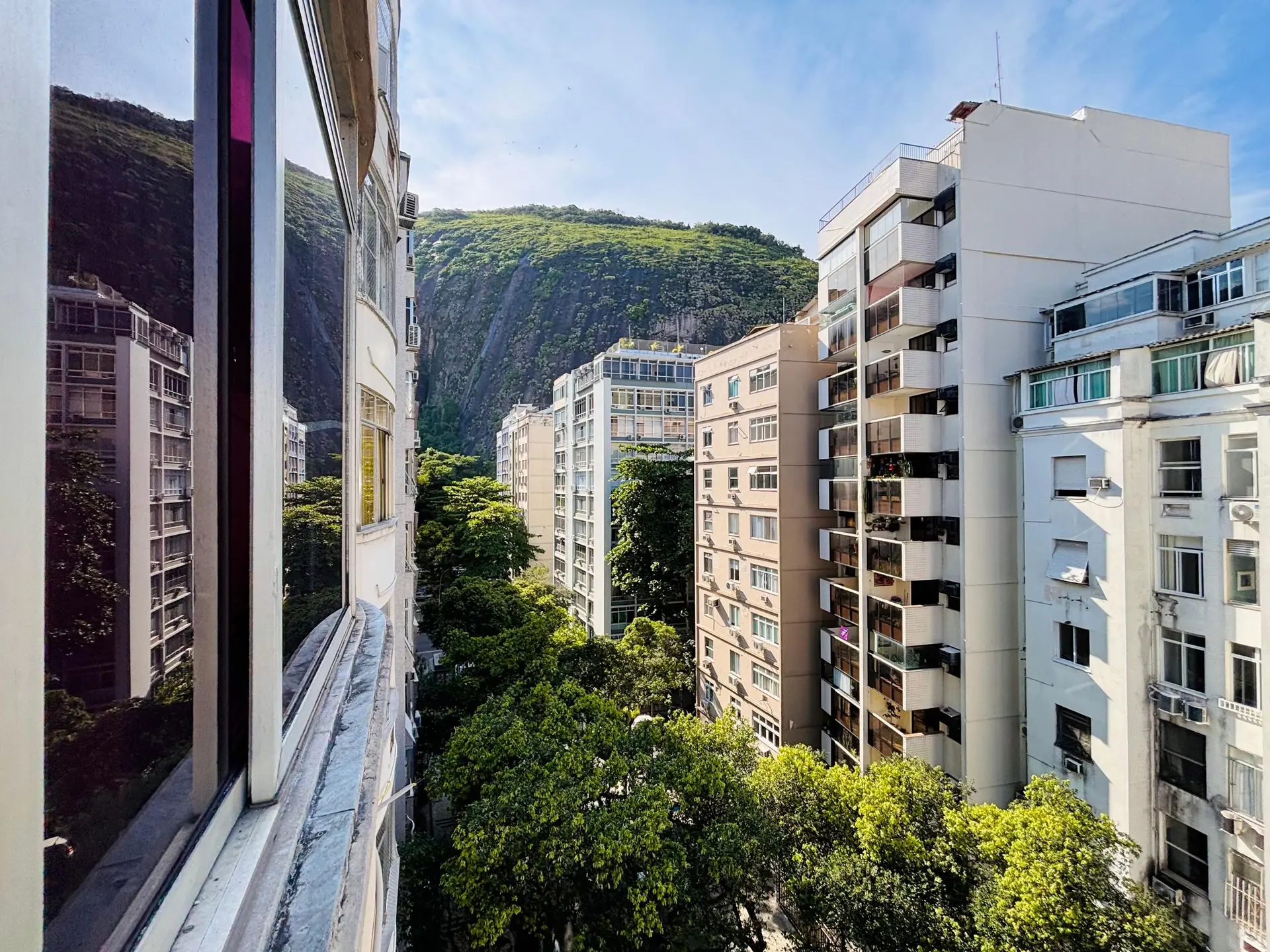 Mountain view in a 3-bedroom apartment, 120 m² — photo 16