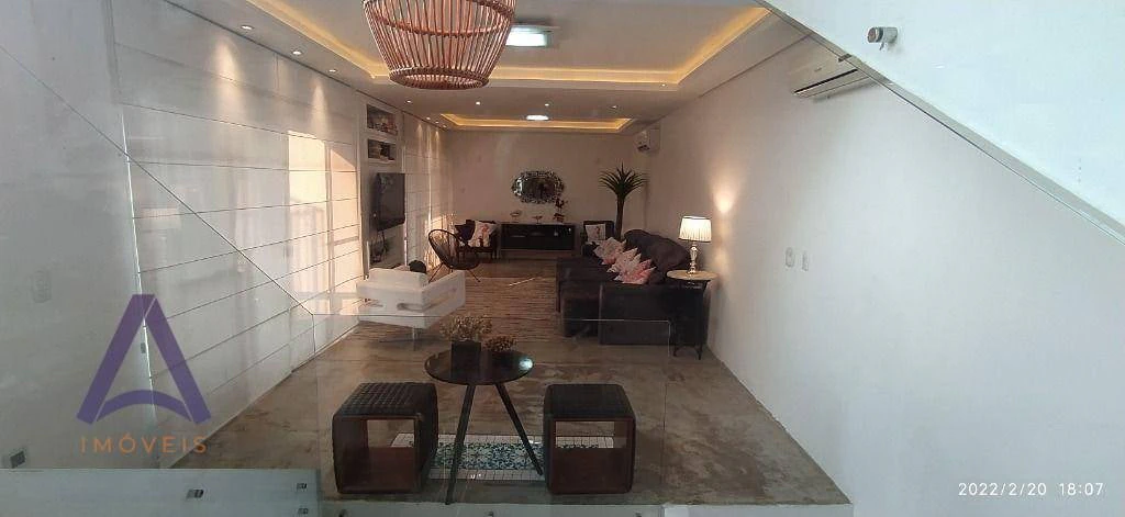 House with 3 bedrooms and a private garden