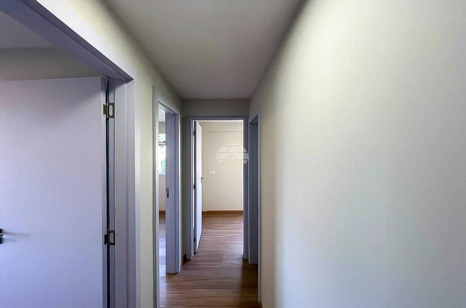 Wood or laminate floors in a 3-bedroom apartment, 50 m² — photo 17