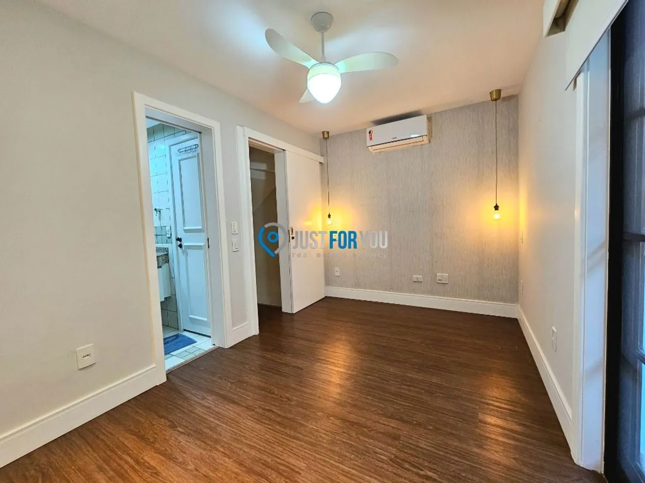 Furnished house with 4 bedrooms and 5 bathrooms — photo 7