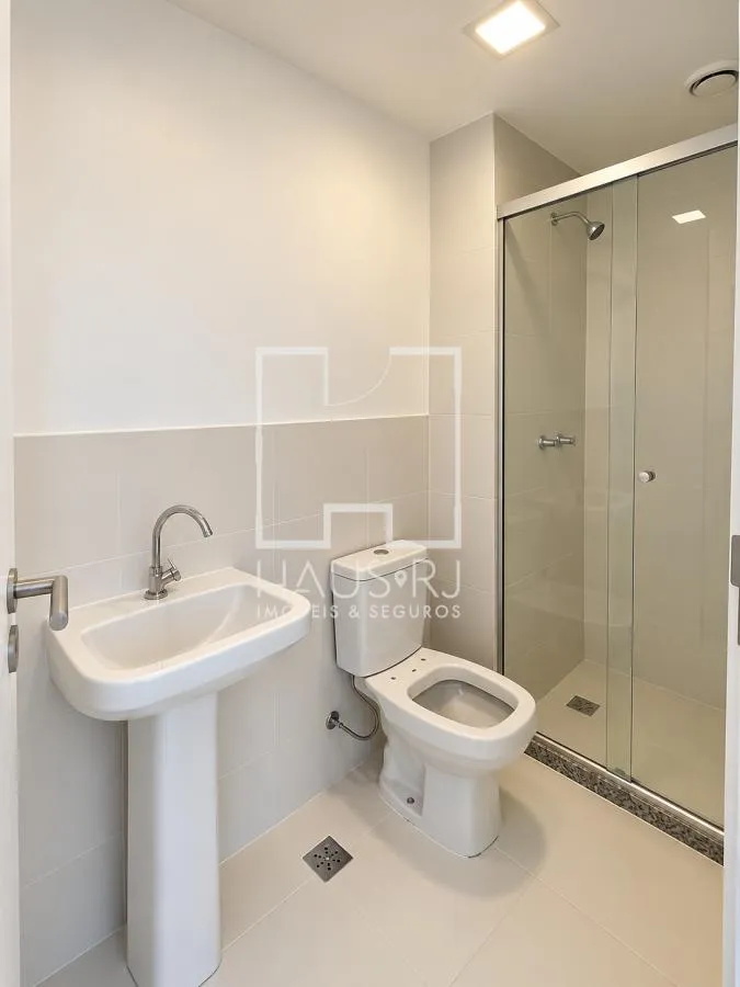 Квартира 61 м² с видом на горы и панорамными окнами — photo 9