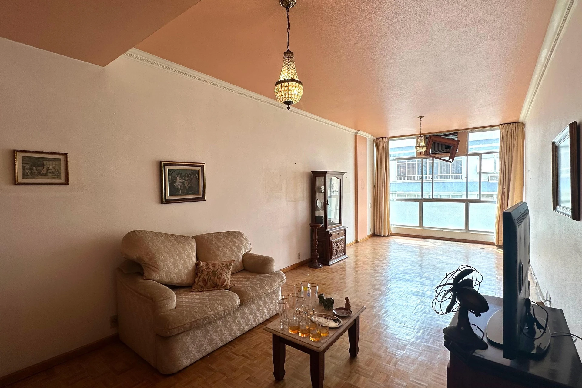 Apartamento amueblado de 3 dormitorios y cocina cerrada — photo 7