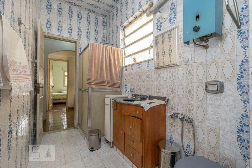 Furnished house with 4 bedrooms and parking for 4 cars — photo 35