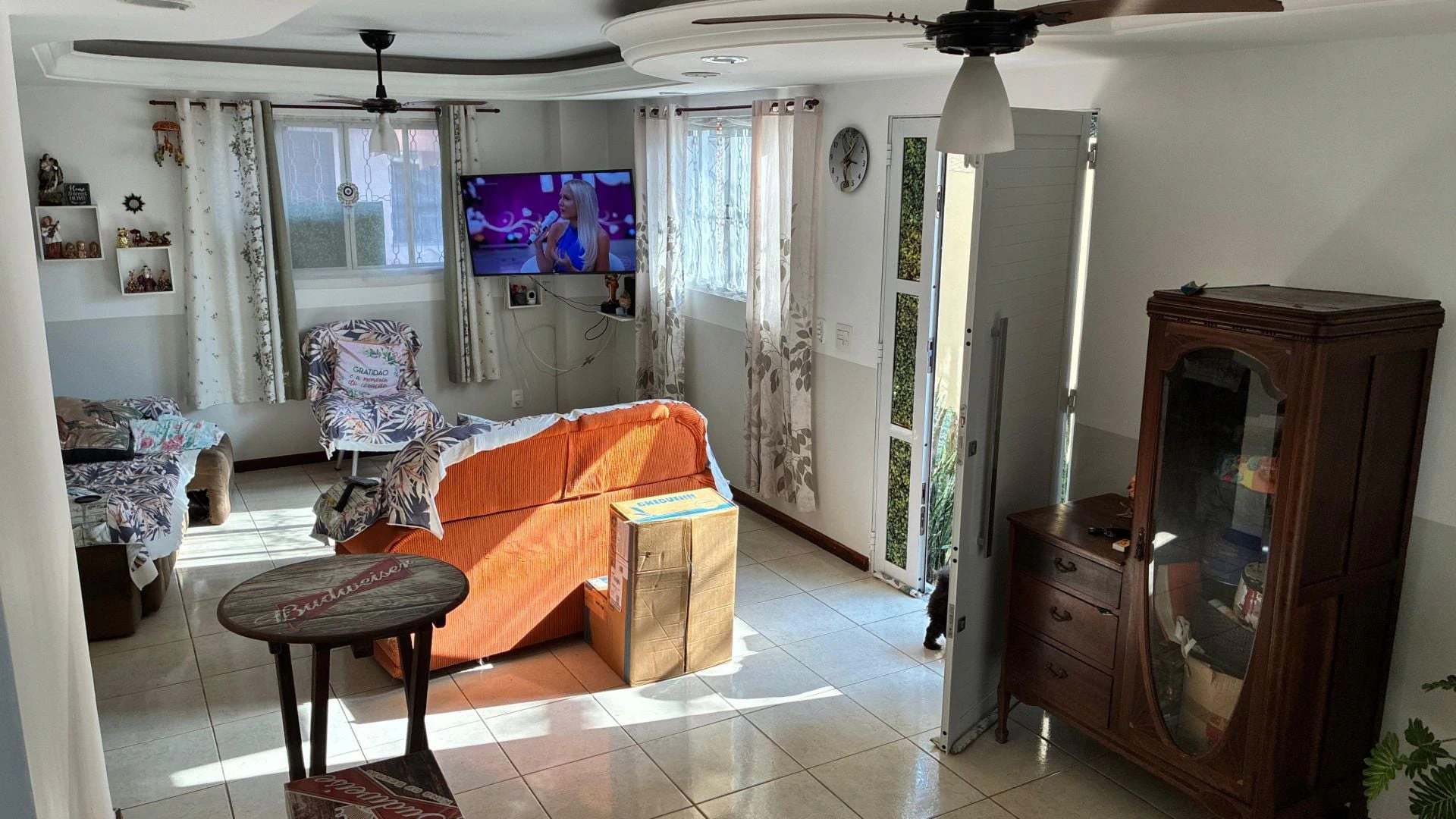 Casa amueblada con 4 dormitorios y 208 m² con jardín — photo 4