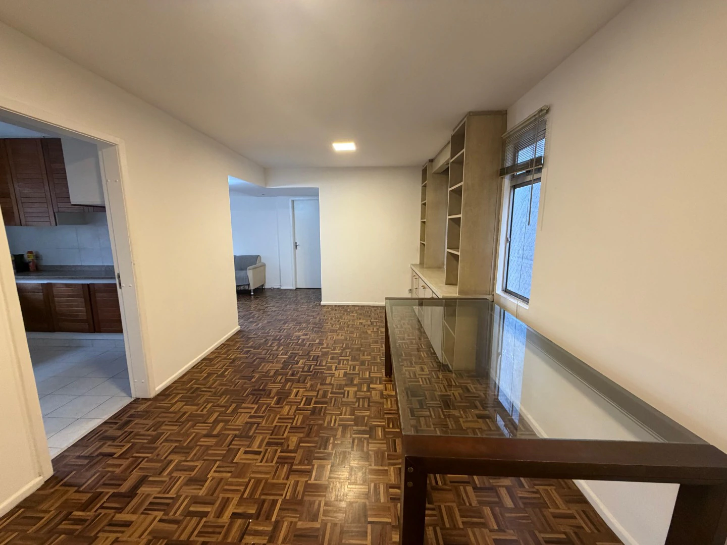 Home office in a 2-bedroom apartment, 81 m² — photo 8
