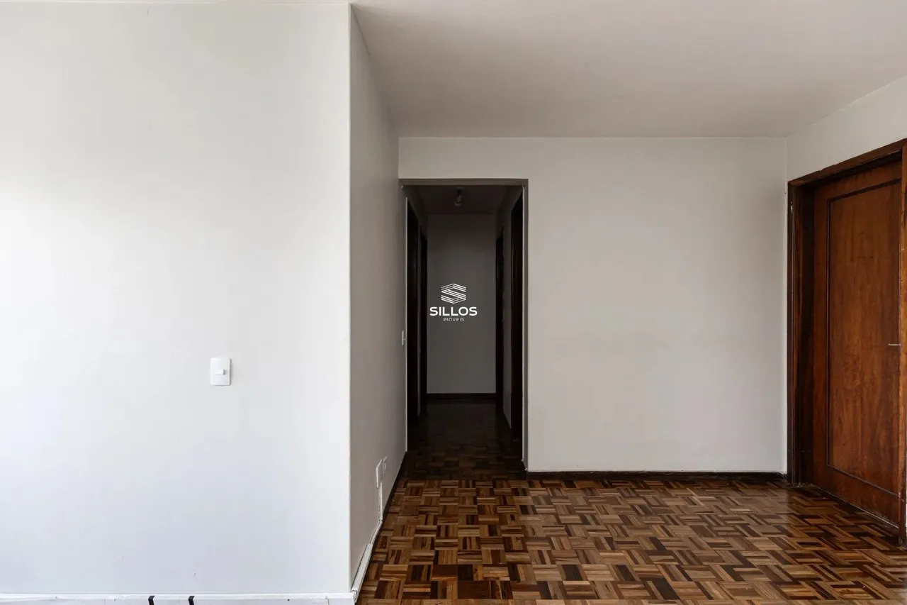 Unfurnished 3-bedroom apartment with 2 bathrooms — photo 3