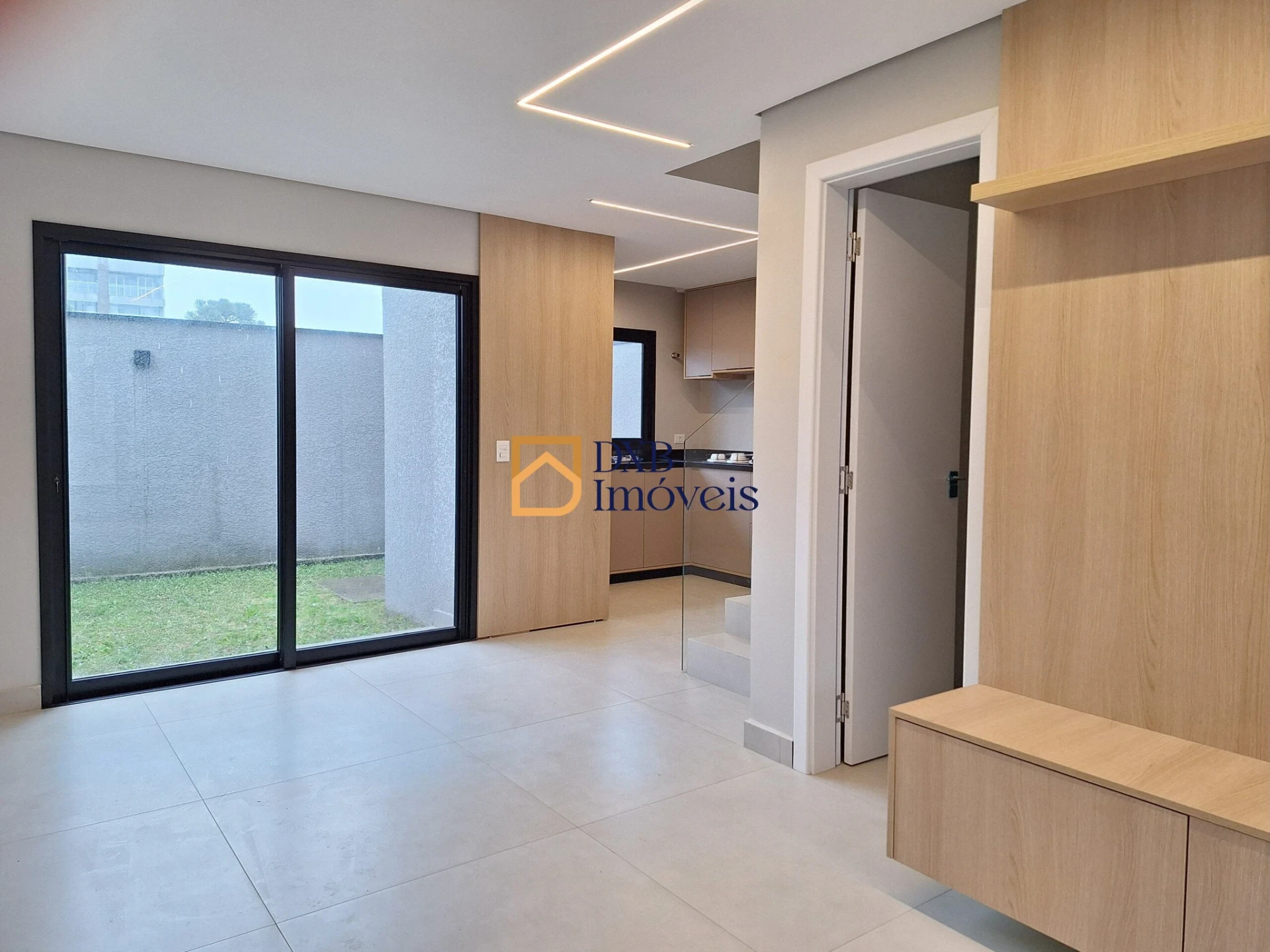 Таунхаус 128 м² с 3 спальнями и 2 парковочными местами — photo 19