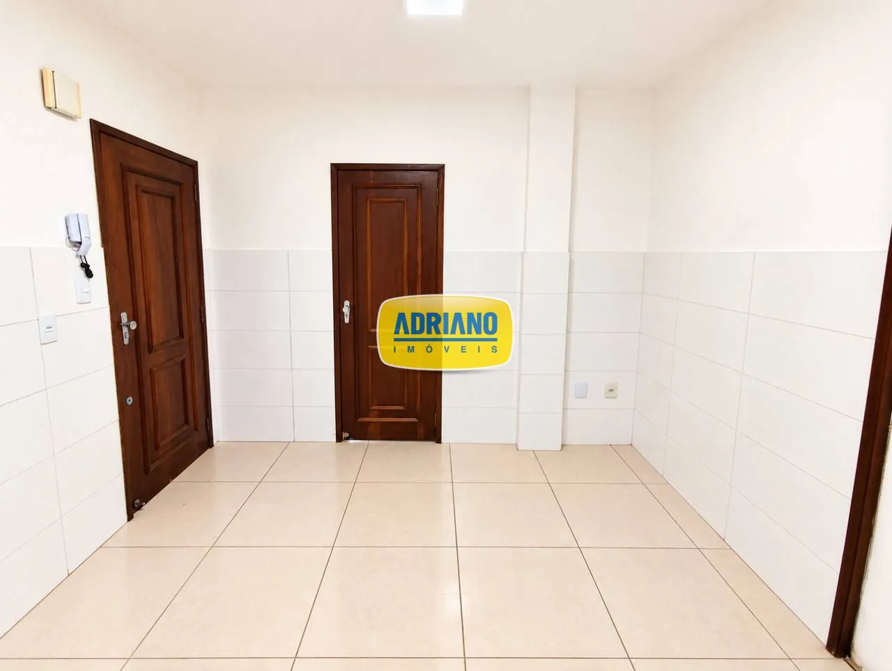 3-bedroom apartment, 1 with its own bathroom, 120 m² — photo 10