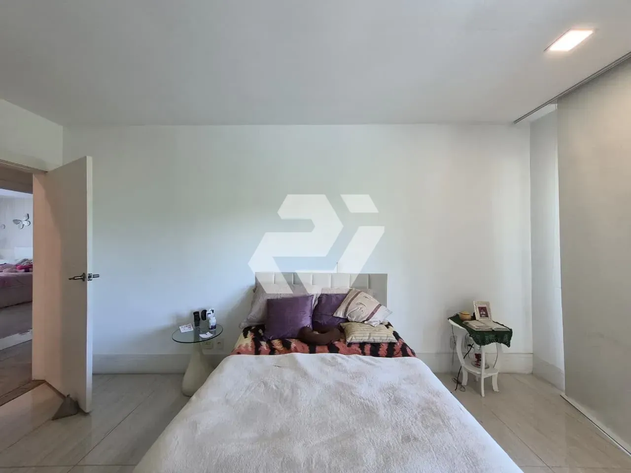 Casa mobiliada com 6 suítes e 8 banheiros — photo 27