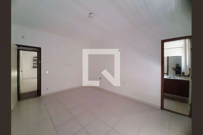 House with 6 bedrooms and 9 bathrooms, 911 m² and 3 parking — photo 19