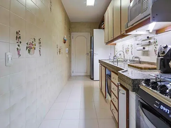 100 m² apartment with 3 bedrooms and 1 en-suite — photo 10
