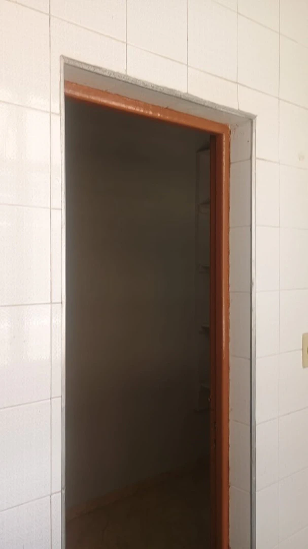 Apartamento de 2 quartos com 2 banheiros e cozinha fechada — photo 16
