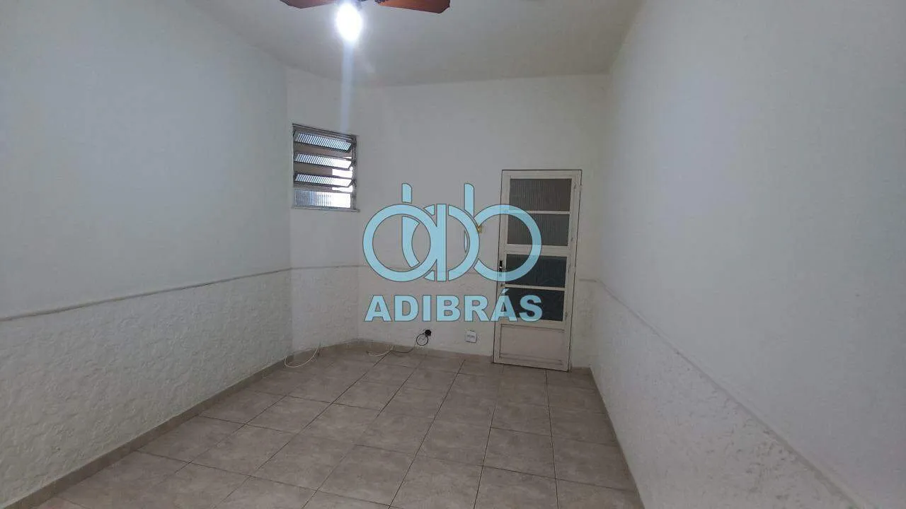 Rental apartment with 2 bedrooms and a separate kitchen — photo 10