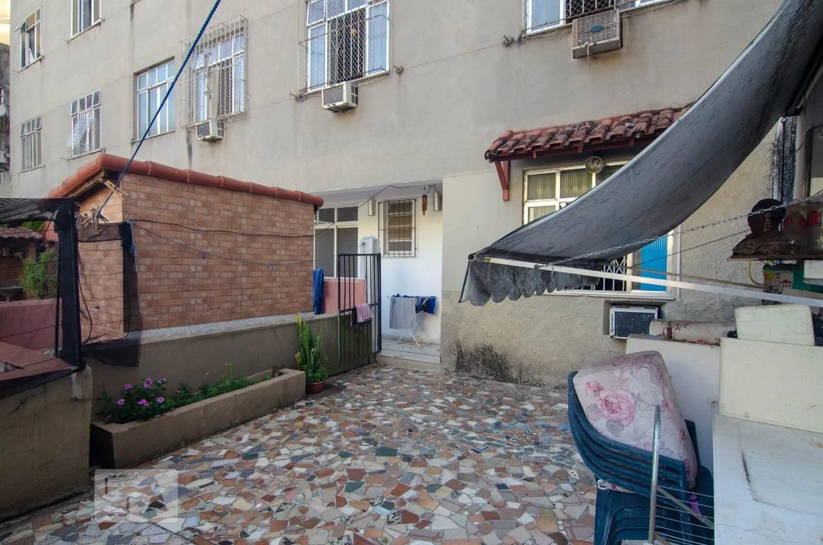 Furnished studio, 27 m², with a washing machine — photo 3