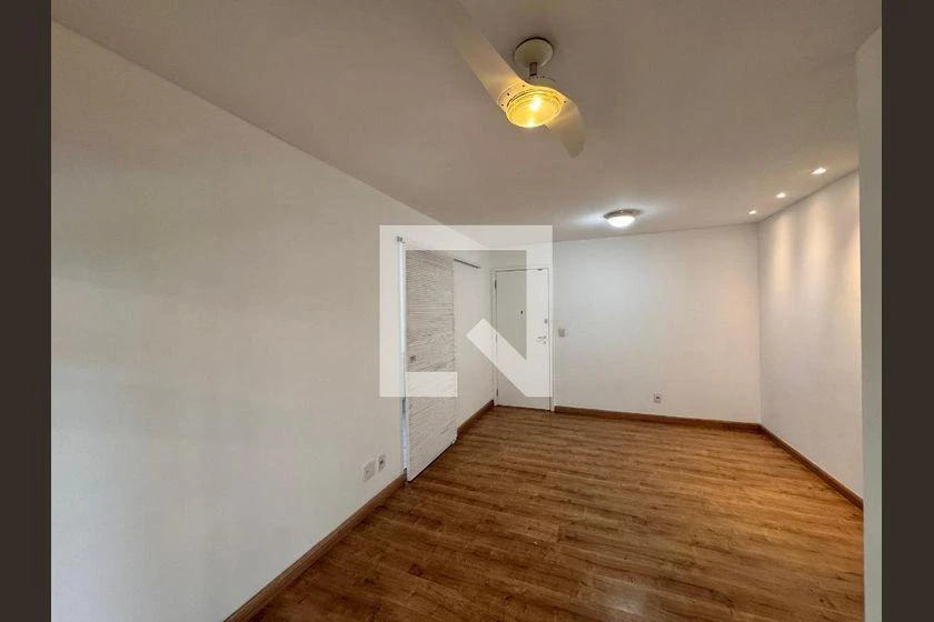 2-bedroom 87 m² apartment with parking and enclosed balcony — photo 30