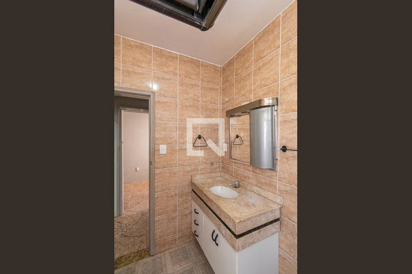 3-bedroom house with separate kitchen and 1 parking spot — photo 25