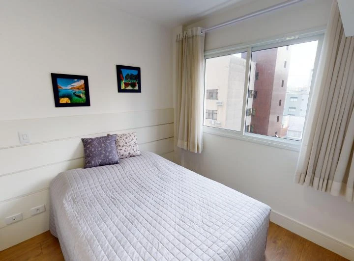 Furnished 28 m² apartment with 1 bedroom and en-suite — photo 2