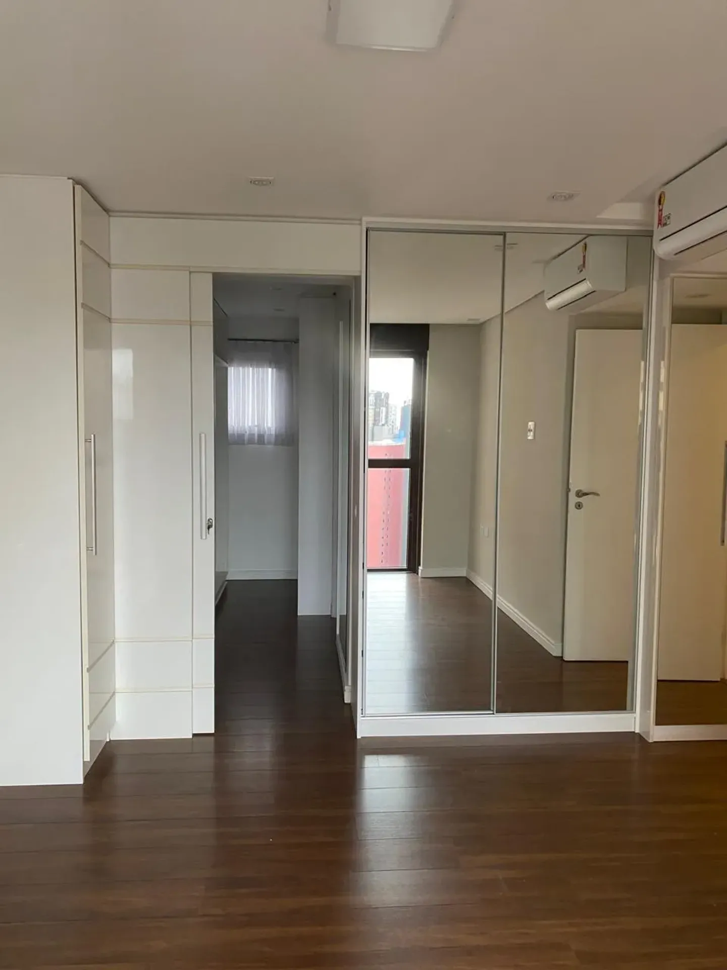 Apartamento para aluguel com 165 m², 3 quartos e 4 banheiros — photo 21
