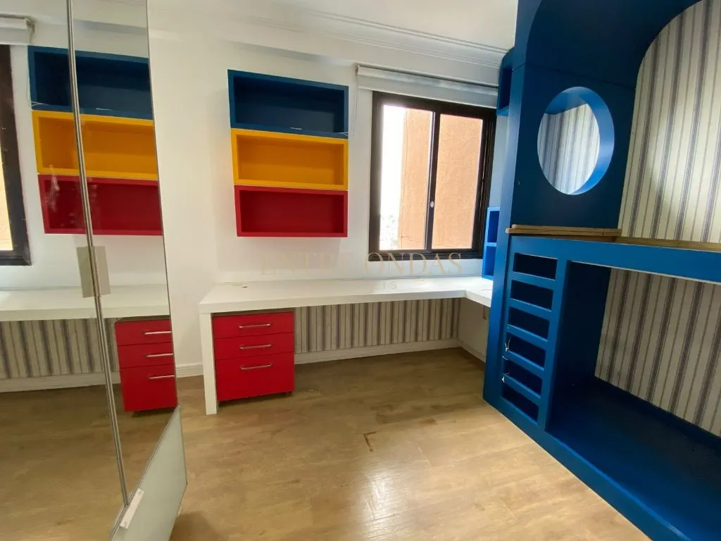 Вид на воду та 4 спальні: квартира 304 м² — photo 3