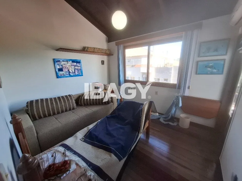 Furnished house with 5 bedrooms, 2 suites and 2 parking — photo 54