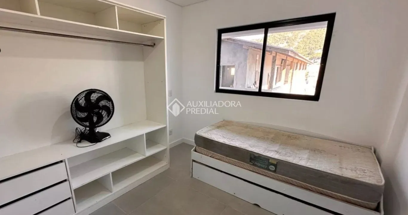 80 m² apartment with 2 bedrooms and 1 parking spot — photo 11