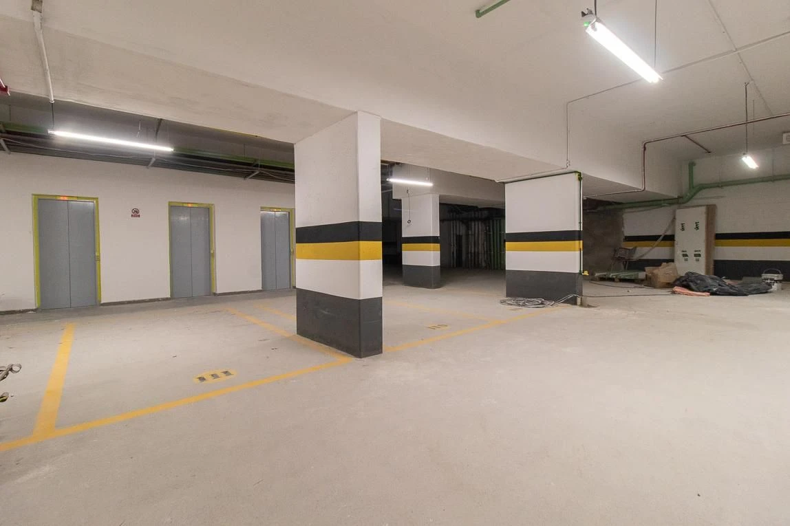 Studio in a building with a gym — photo 12