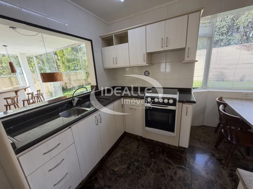 Furnished house with 3 bedrooms and private garden — photo 2