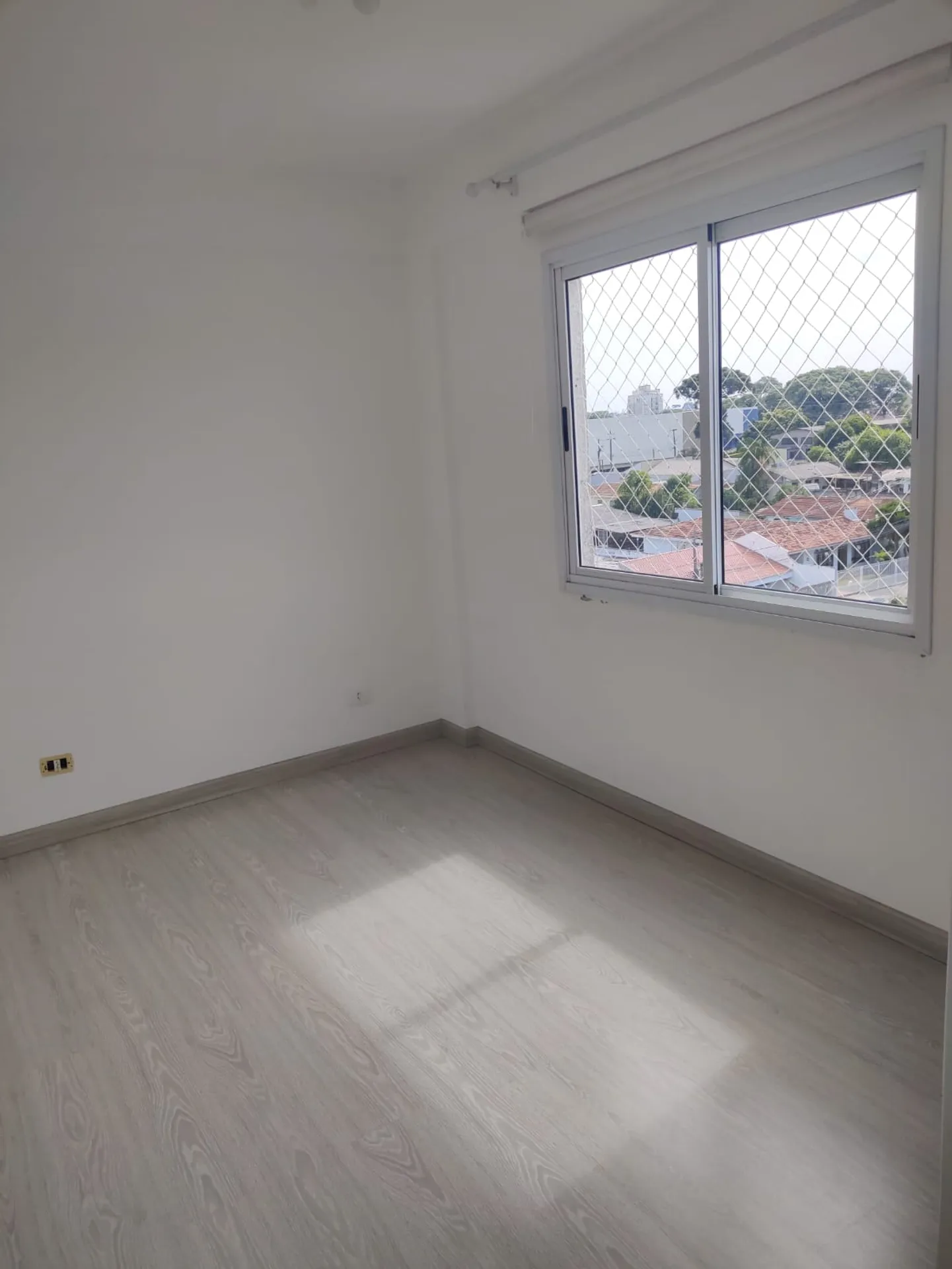 2-bedroom apartment, 1 with its own bathroom, 77 m² — photo 13