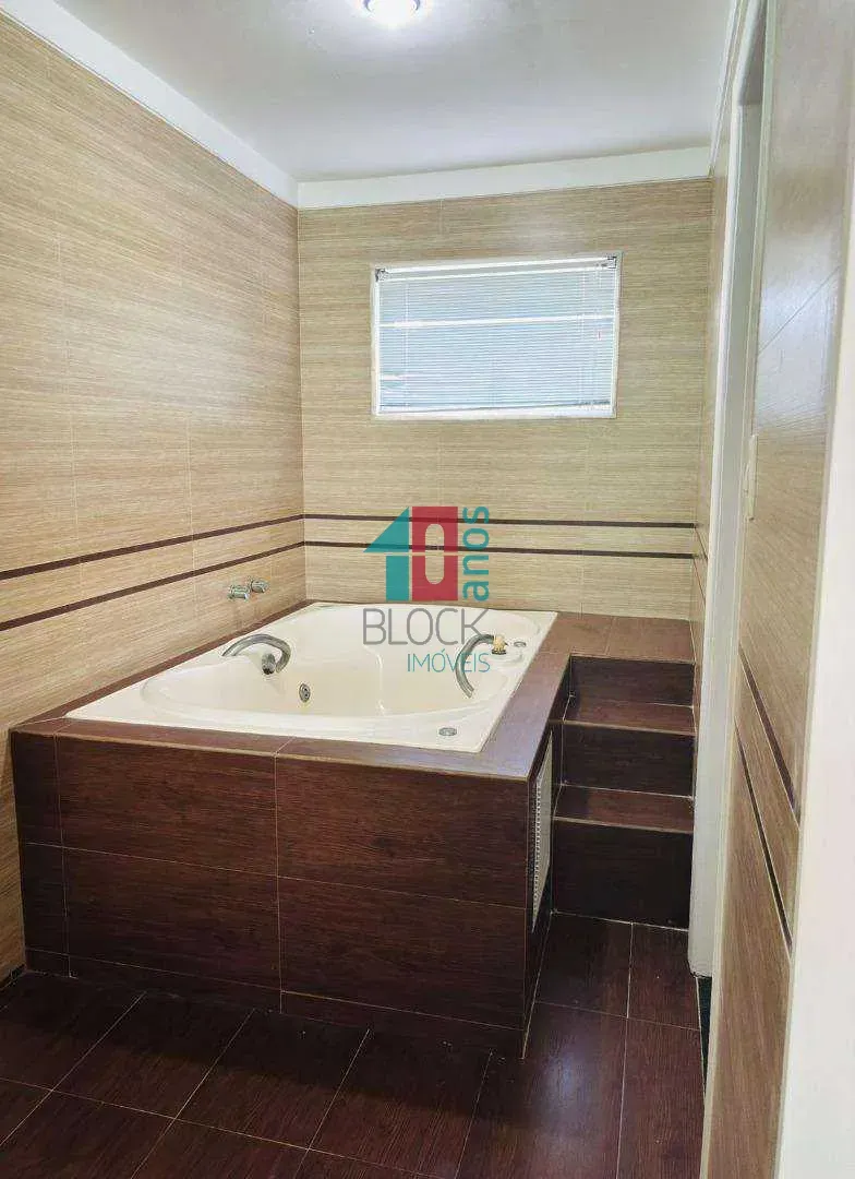Casa mobiliada com 6 suítes e 7 banheiros — photo 24