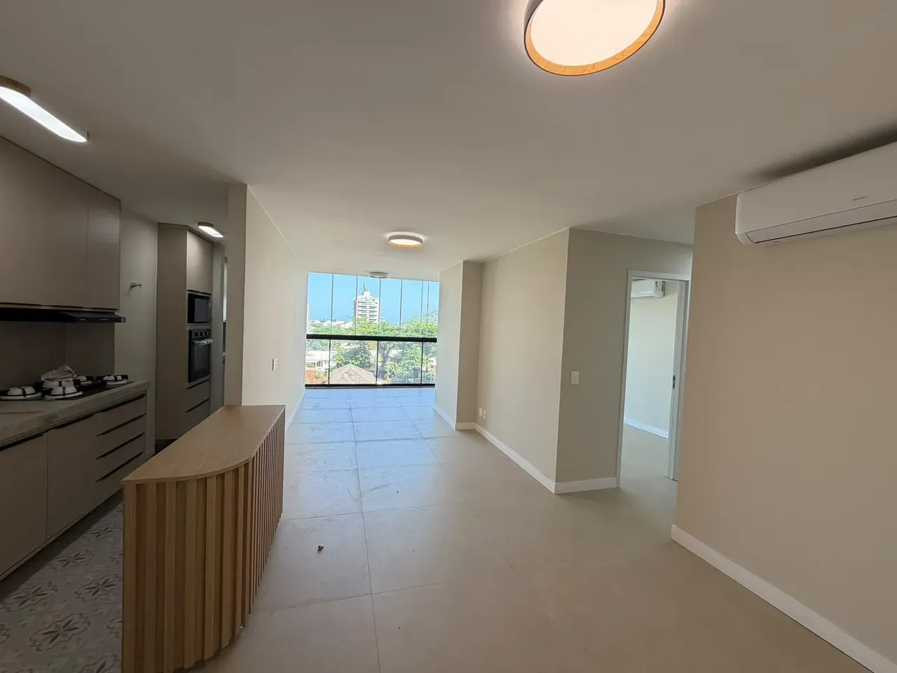 Apartment, 105 m², with floor-to-ceiling windows — photo 13