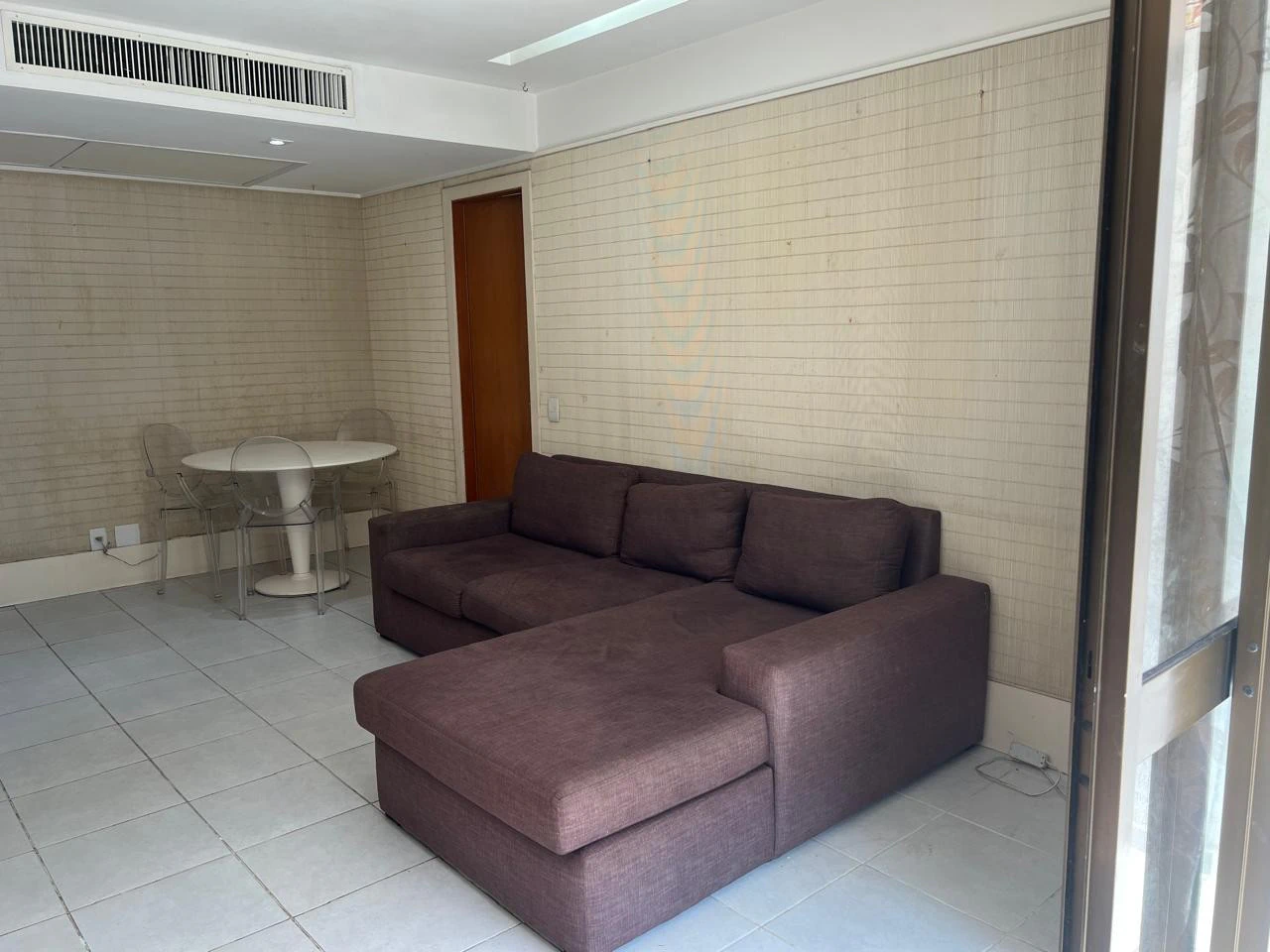 Furnished apartment, 74 m², with a walk-in closet — photo 13