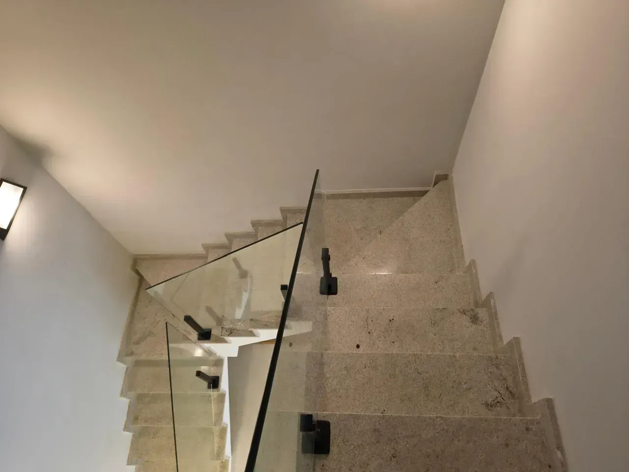 Casa com 4 quartos, 5 banheiros e 3 vagas — photo 12